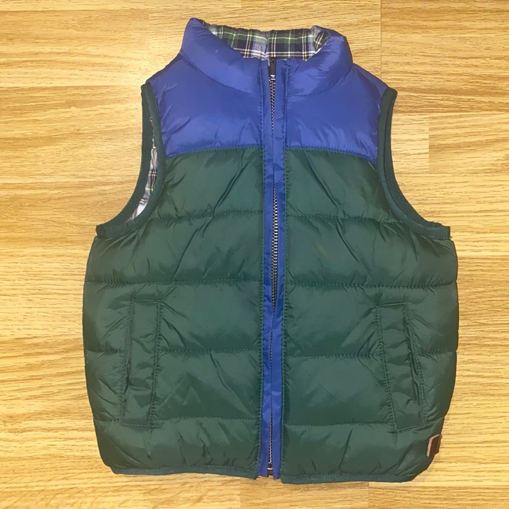 Janie & Jack Green and Blue Puffer Vest with Famnel print inside — NWOT!!